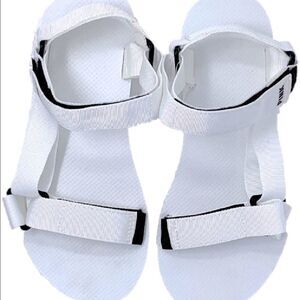 VICTORIA'S Secret Pink Women's Strappy Sports Sandals